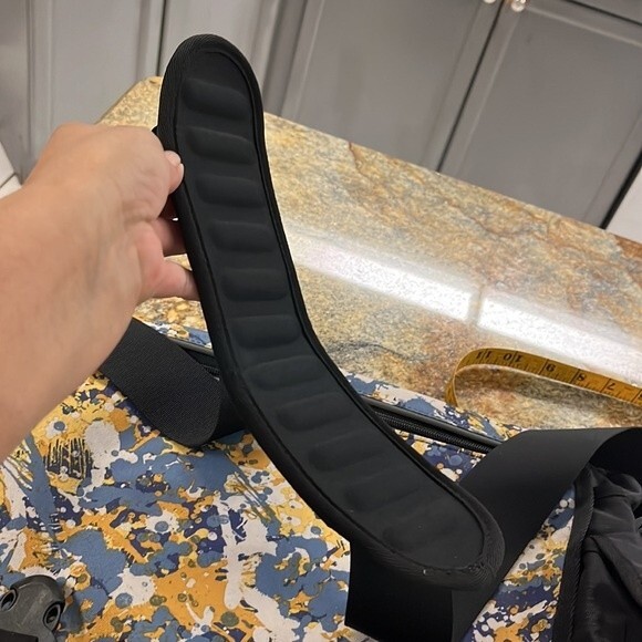 L.L. Bean Black Polyester Laptop Computer Messenger crossbody Bag paint splatter - Picture 14 of 16